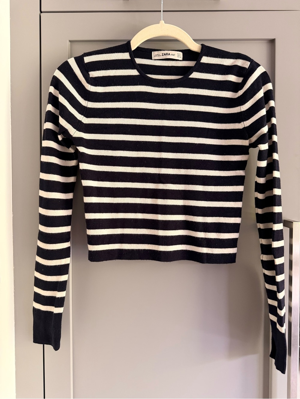 Zara Navy & White Striped Cropped Sweater